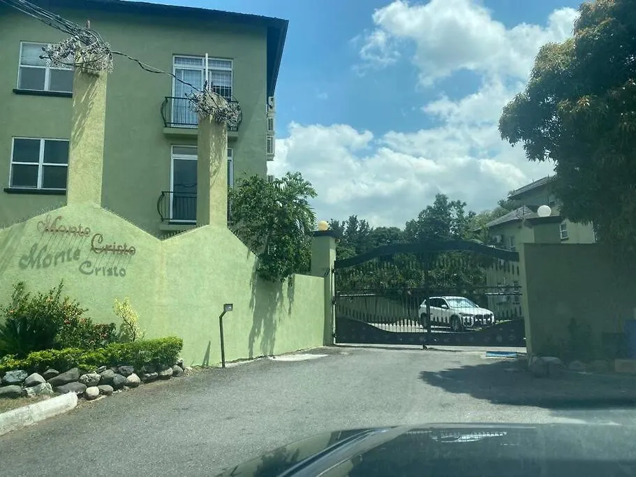 Luxury By The Hills Lejlighed Kingston